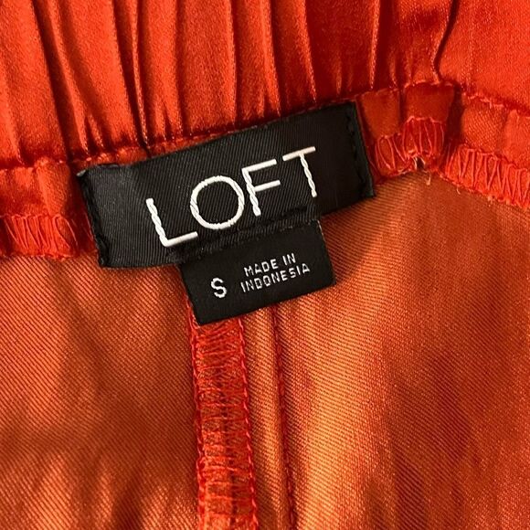 Ann Taylor LOFT Wide Leg Satin Feel Pants - Picture 5 of 6